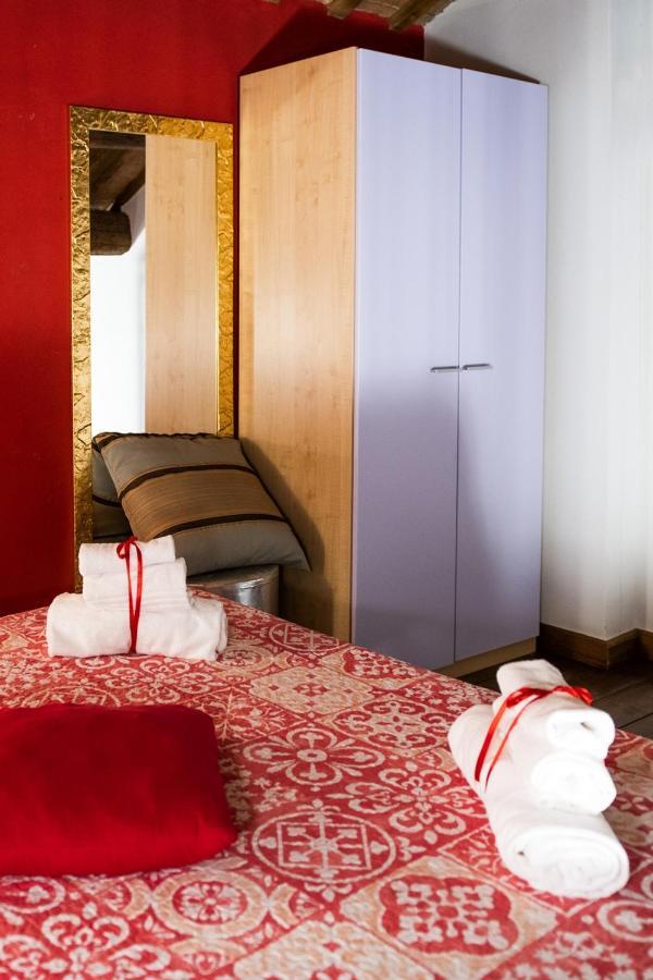L'Ippogrifo Apartment Ferrara Kültér fotó